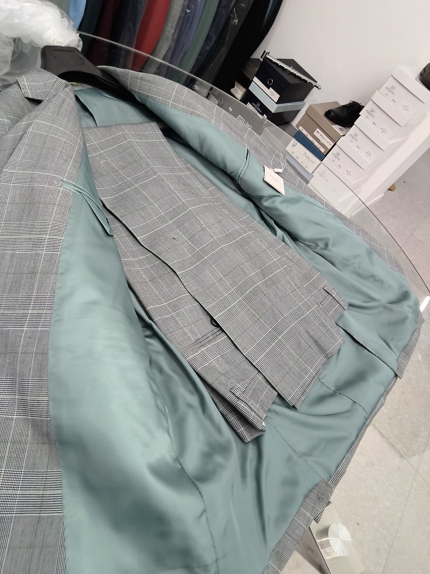Abito Mono petto grigio a scacchi emporio clothing e co