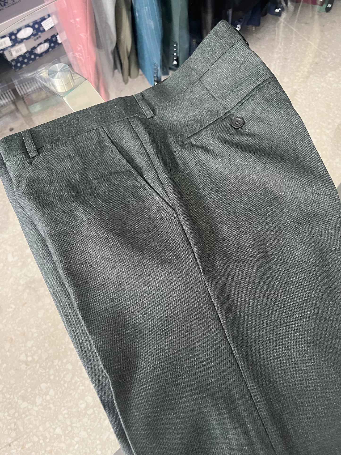 Abito uomo verde grisaglia