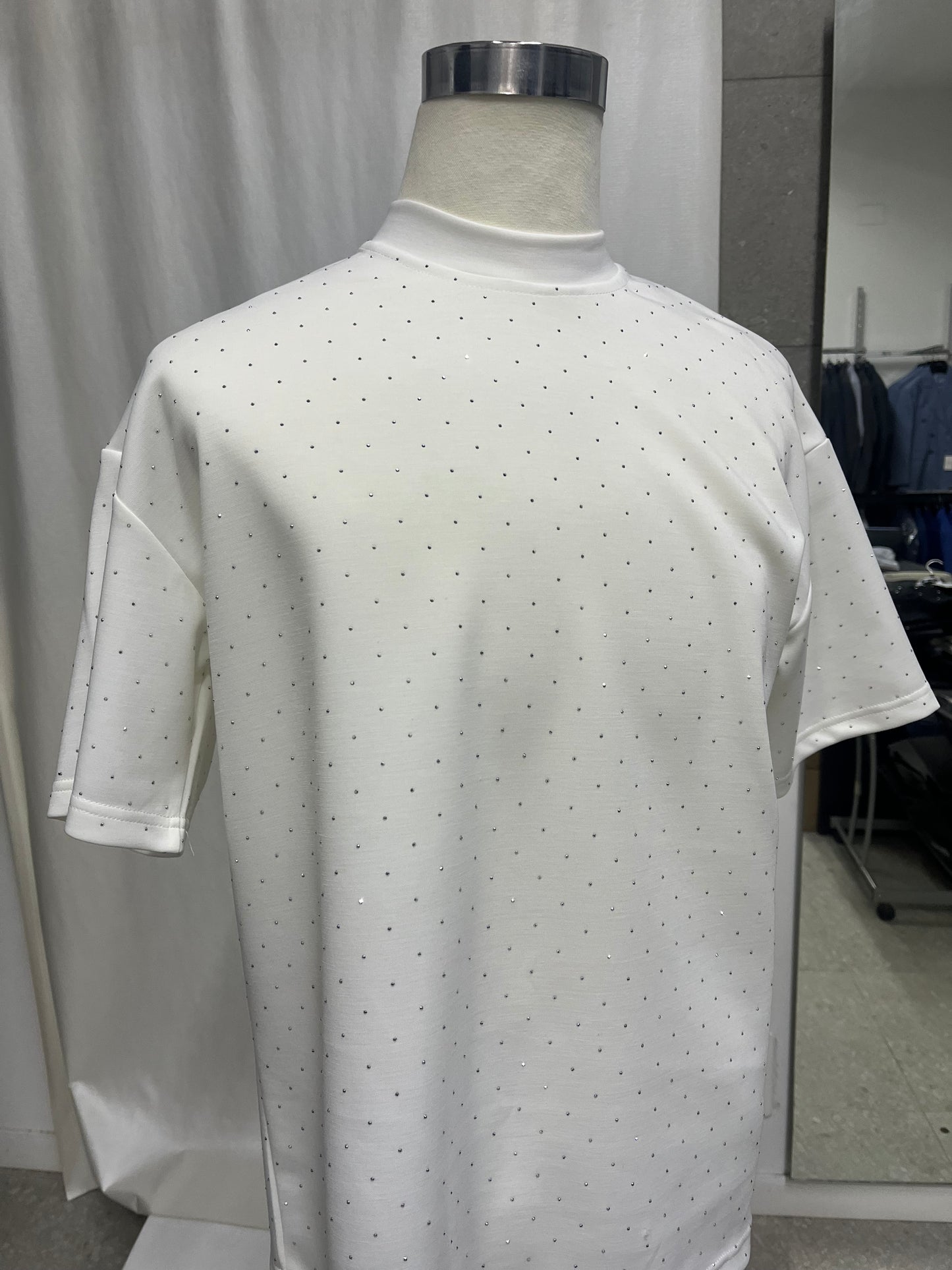 T-shirt con brillanti