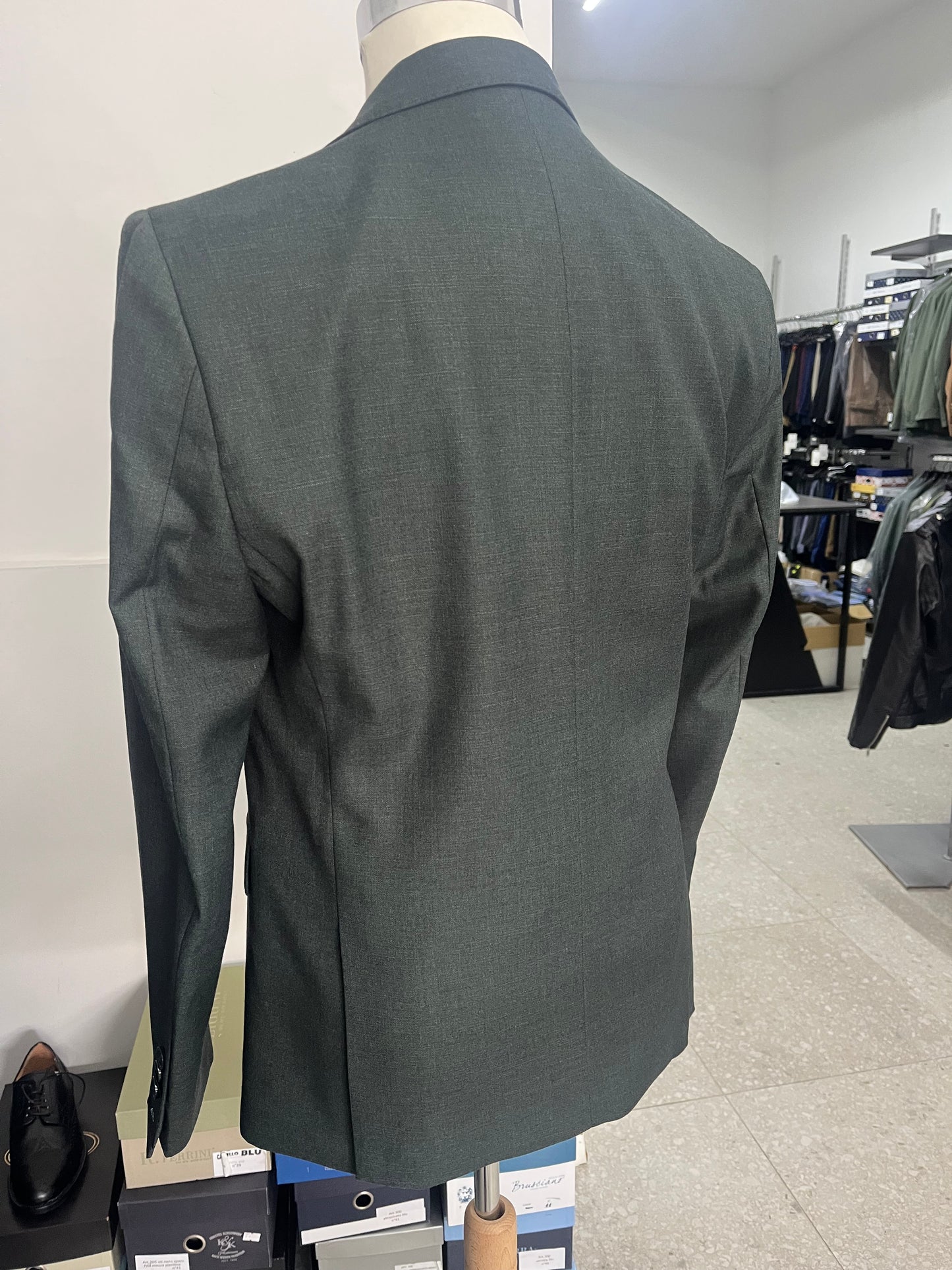 Abito uomo verde grisaglia