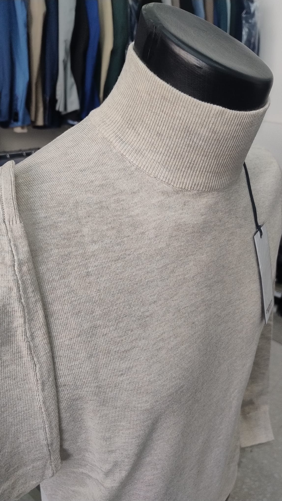 Lupetto Uomo in Maglia a Collo Alto – Casual & Elegante